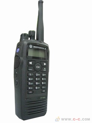 高效沟通，无缝协作 沃尔玛超市中的摩托罗拉对讲机与闽海电子科技